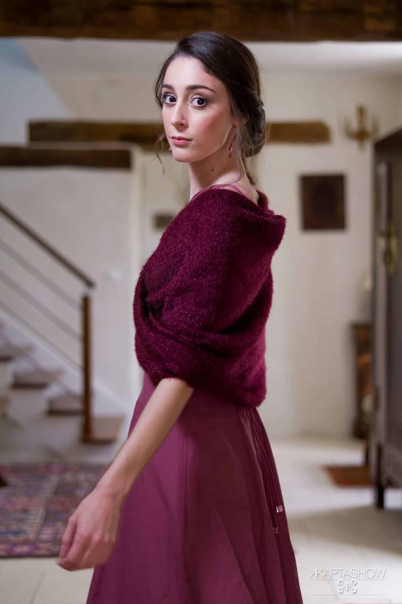 Etole chauffe épaules Miss Anastasia@kaptashow Etole chauffe épaules Miss Anastasia