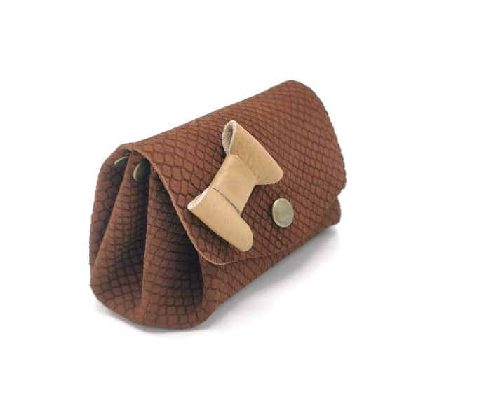 Porte monnaie petite Alice PMLPA 008 1 Porte monnaie en cuir upcyclé croco