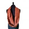Echarpe ronde Miss sarah fleurs d'automne - ERMSP027 1 Echarpe en soie upcyclée fleur d'automne