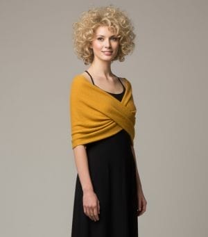 chauffe epaules maille chinée moutarde invitée 2 etole cérémonie moutarde