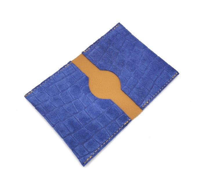 La petite Hannah croco bleu 2 Porte cartes cuir upcyclé motif croco bleu et camel