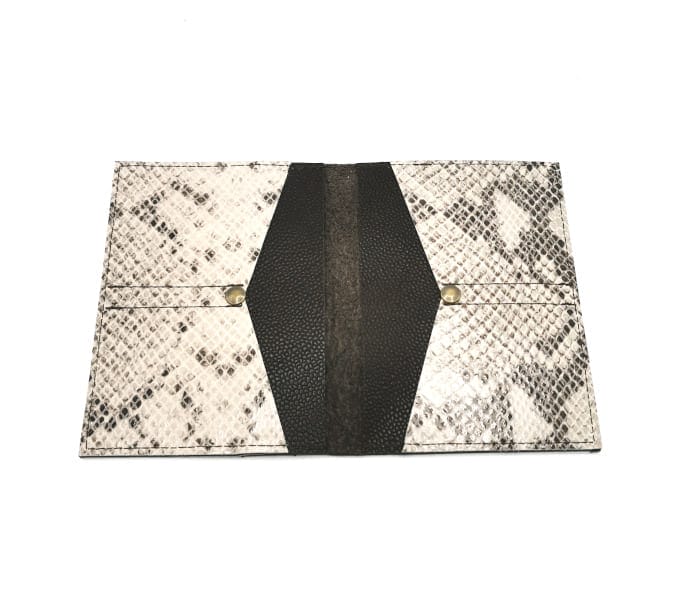 Portefeuille python 2 Portefeuille passeport cuir upcyclé motif python