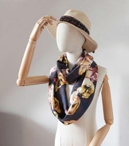 foulard soie upcyclée motif roses