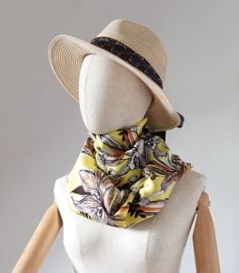 foulard soie fleurie jaune