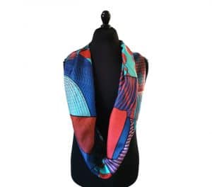 snood en soie upcyclée motif wax