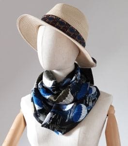foulard en soie bleu - parachute