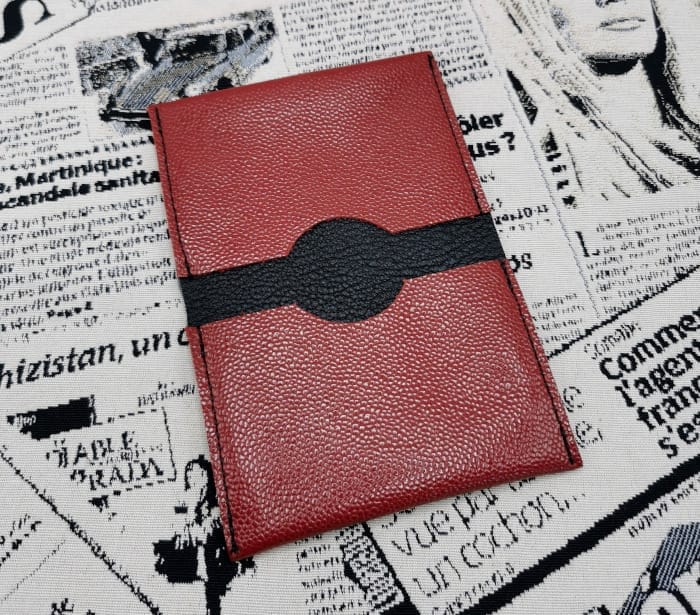 Porte cartes Hannah homme - bordeaux-noir grainé 2 Porte cartes homme en cuir