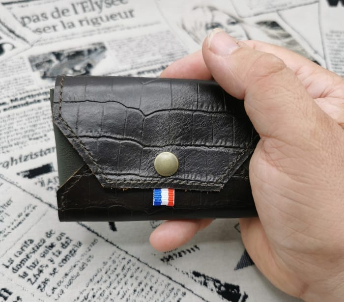 Porte monnaie Basile choco-kaki 1 porte monnaie cuir homme Basile