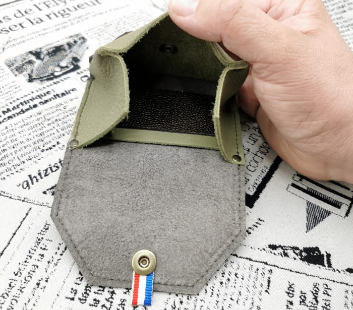 Porte monnaie Basile choco-kaki clair 4 porte monnaie homme en cuir Basile