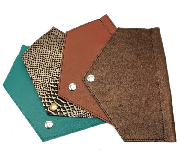 Rabat de sac interchangeable en cuir