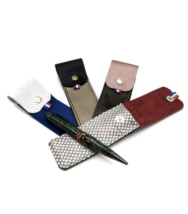 etui à crayon en cuir