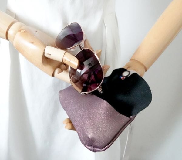 etui a lunettes souple en cuir parme