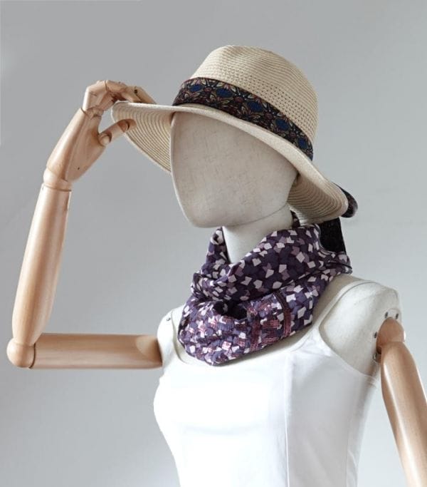 foulard soie et sequins violet