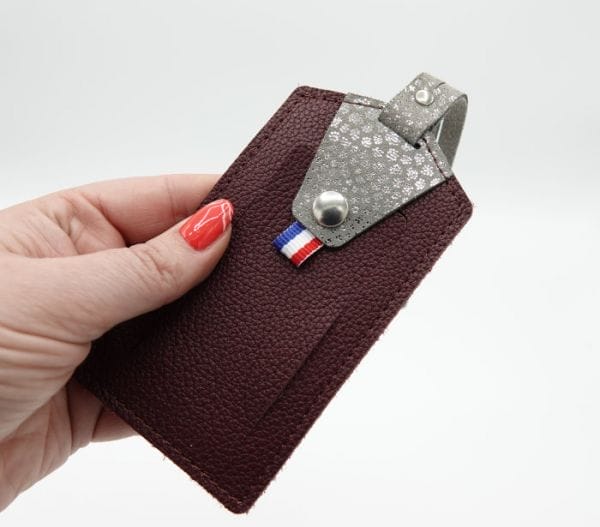 etiquette bagage en cuir