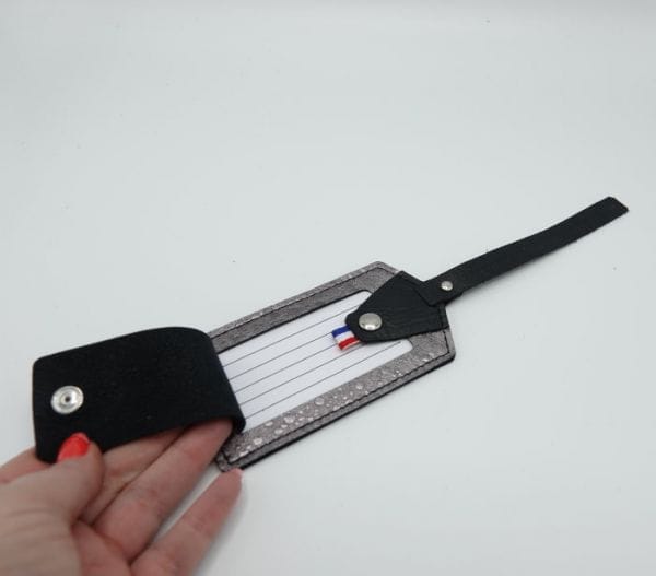 etiquette bagage en cuir