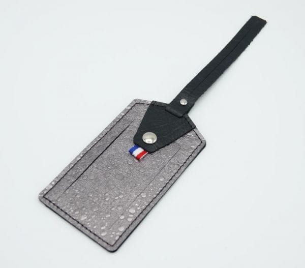 etiquette bagage en cuir